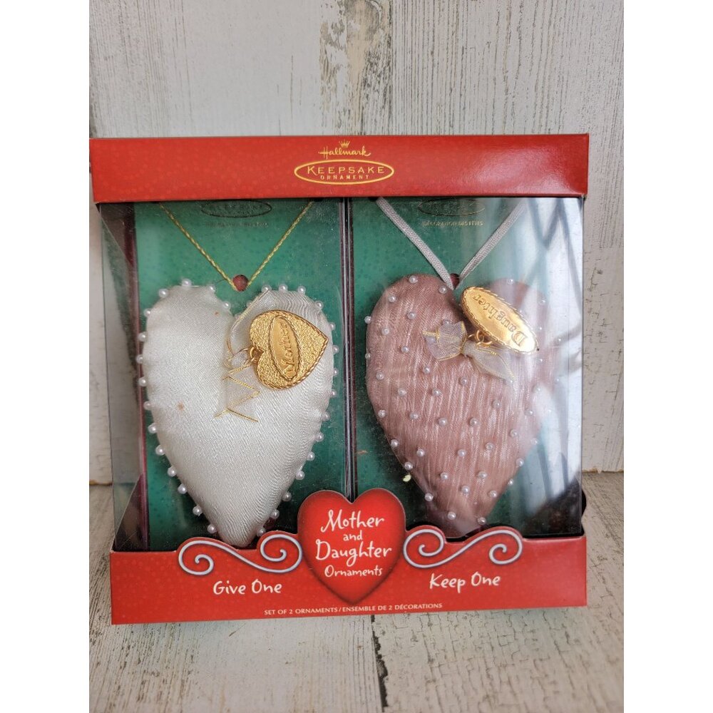 Hallmark mother-daughter give‎ one keep one heart ornament Xmas vintage